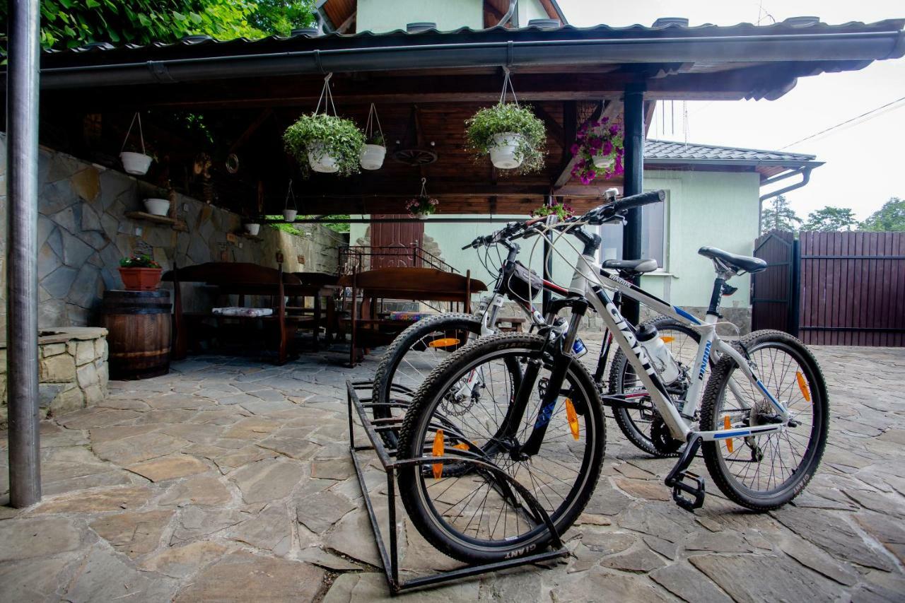 Synyogora Hotel Yaremche Luaran gambar